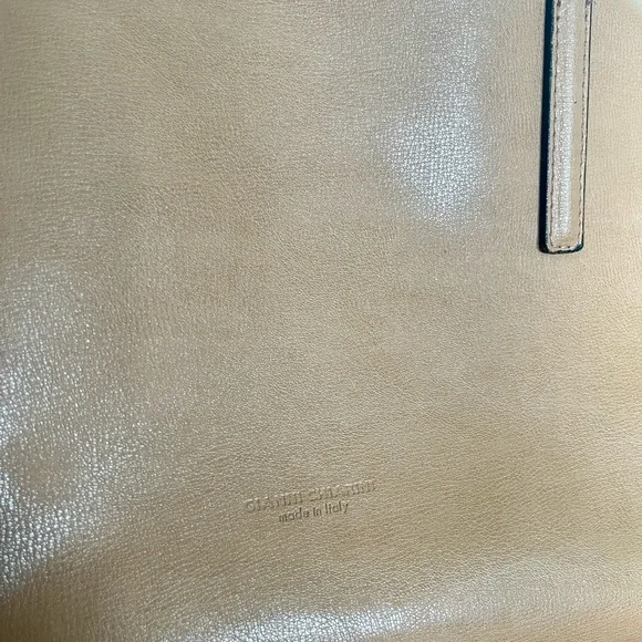 Gianni Chiarini Elegant Tan Tote Bag - Picture 4 of 14